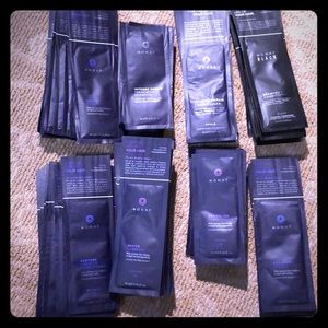 Monat Sample Bundle (70 pieces)